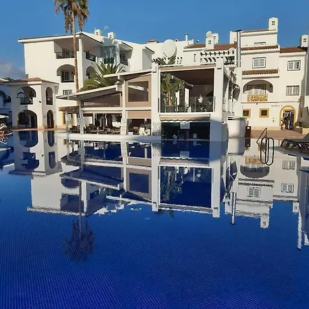 מלון Pueblo Torviscas