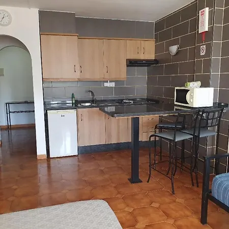 Pueblo Torviscas 3*