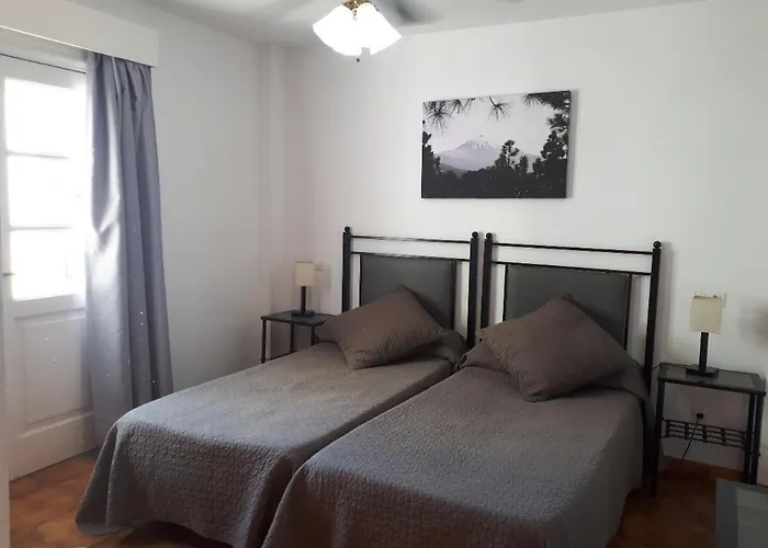 Hotel Pueblo Torviscas 3*