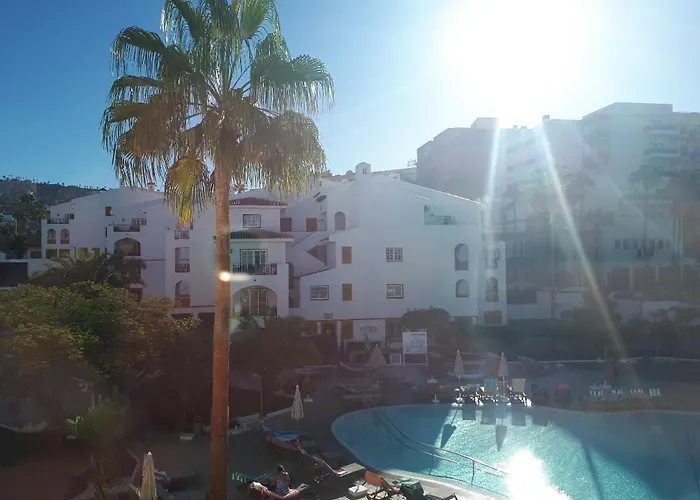 Hotel Pueblo Torviscas 3*