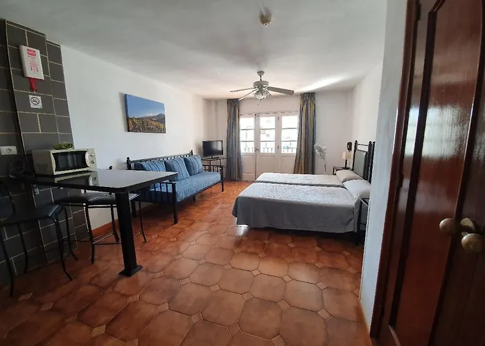 Pueblo Torviscas 3* Costa Adeje