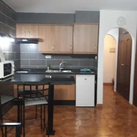 Отель Pueblo Torviscas 3*
